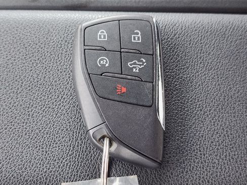 Used 2024 GMC Sierra 1500 Elevation AWD/4WD image 34