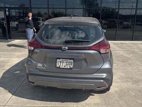 Certified 2023 Nissan Kicks S image 8
