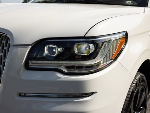 Used 2024 Lincoln Navigator L Reserve AWD/4WD image 13