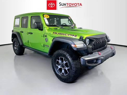 Used 2019 Jeep Wrangler Unlimited Rubicon image 2