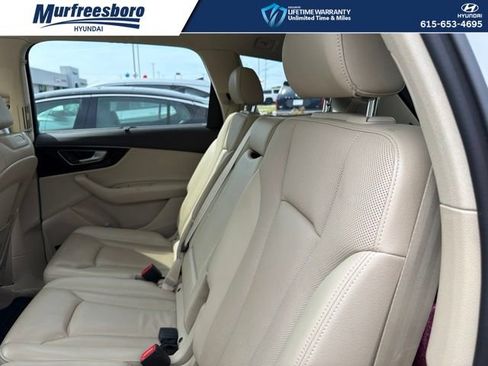 Used 2019 Audi Q7 3.0T Premium Plus w/ Premium Plus Package AWD/4WD image 11
