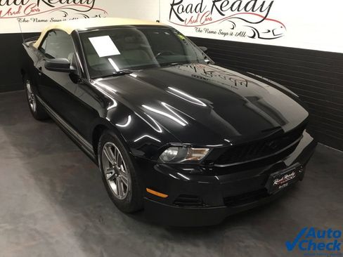 Used 2012 Ford Mustang Premium image 13