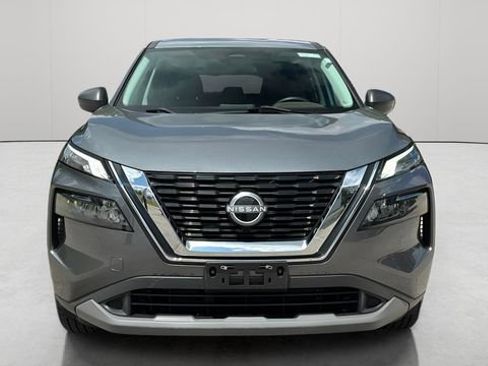 Used 2023 Nissan Rogue S AWD/4WD image 11