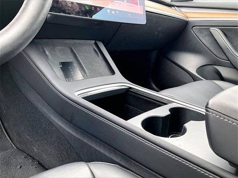 Used 2022 Tesla Model 3 Long Range image 19