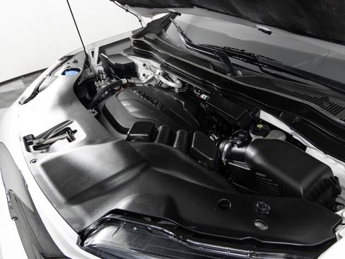 Used 2022 Honda Pilot Touring image 43