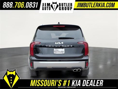 New 2025 Kia Telluride S image 28