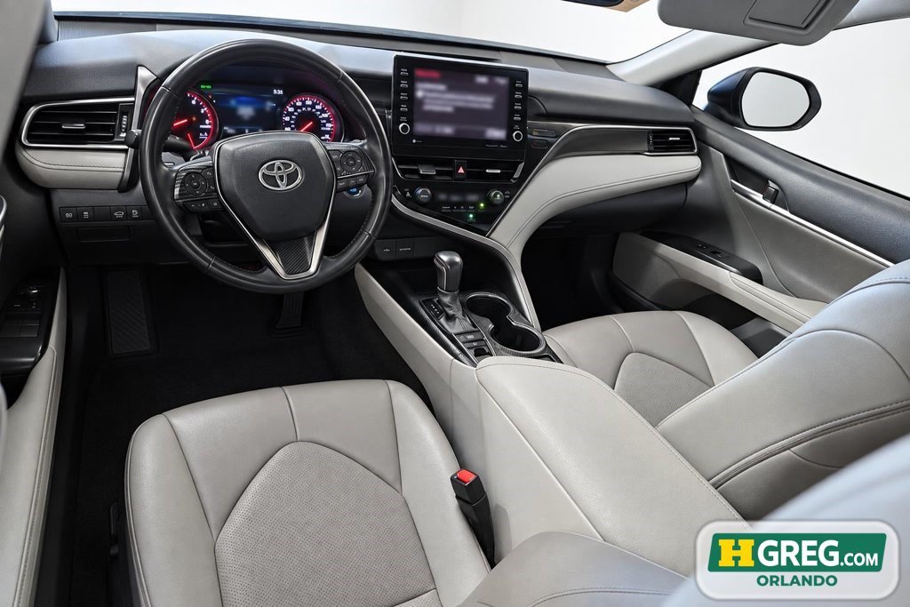 Used 2021 Toyota Camry XSE FWD image 14
