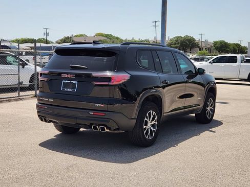 Used 2024 GMC Acadia AT4 w/ Luxury Package AWD/4WD image 4