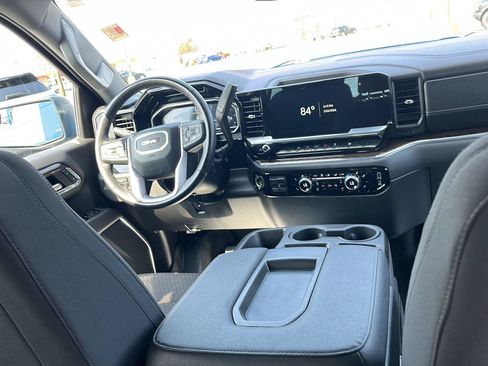Used 2023 GMC Sierra 1500 Elevation AWD/4WD image 27