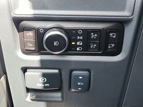 Used 2025 Ford F150 Raptor w/ Equipment Group 803A Raptor R image 21