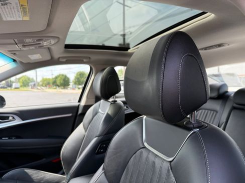 Used 2019 Genesis G70 2.0T Advanced w/ Elite Package image 40