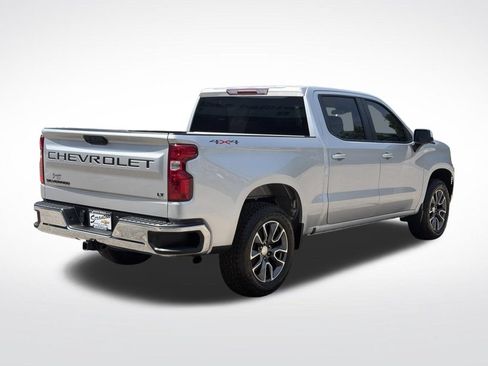 Certified 2022 Chevrolet Silverado 1500 LT AWD/4WD image 6