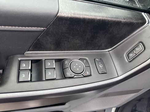 New 2025 Ford F250 XLT w/ Black Appearance Package image 25