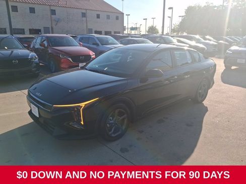 Used 2025 Kia K4 FWD image 1
