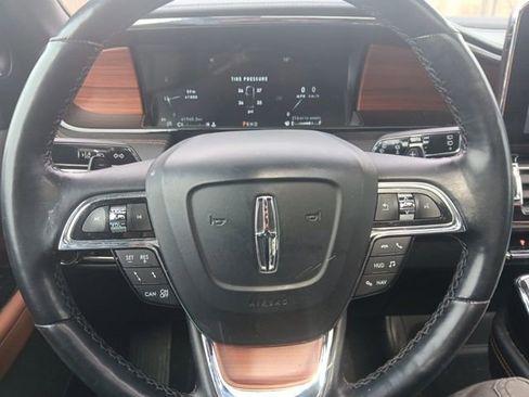 Used 2020 Lincoln Navigator Reserve image 31