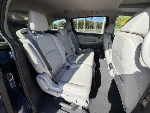 Certified 2024 Honda Odyssey EX-L image 29