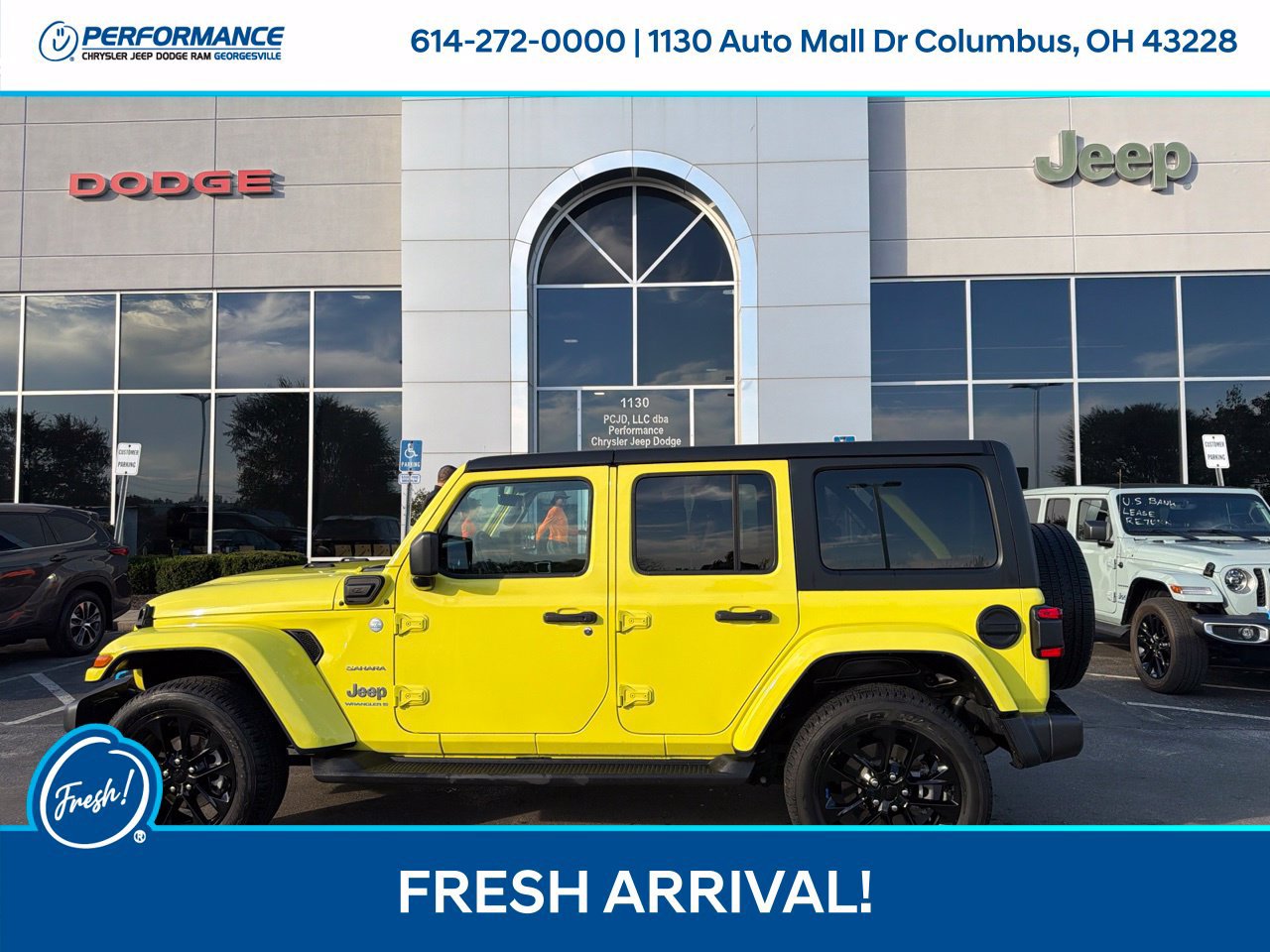 Used 2023 Jeep Wrangler Unlimited Sahara w/ Cold Weather Group AWD/4WD image 6