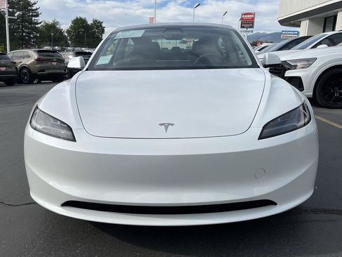 Used 2024 Tesla Model 3 Long Range AWD/4WD image 11