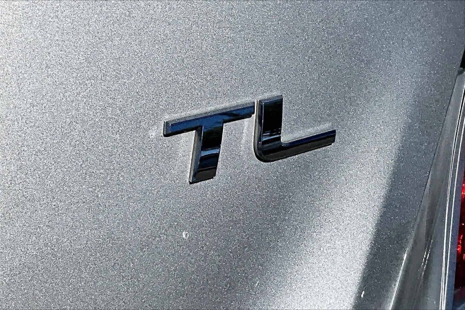Used 2010 Acura TL FWD image 9