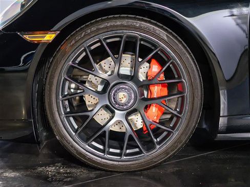 Used 2015 Porsche 911 Carrera GTS RWD image 19