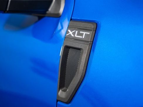 Used 2022 Ford Maverick XLT w/ Equipment Group 300A Standard image 16