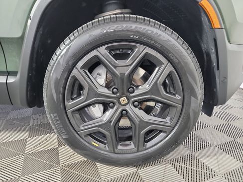 Used 2023 Rivian R1T Adventure AWD/4WD image 11