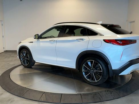 Certified 2025 INFINITI QX55 Luxe w/ Cargo Package AWD/4WD image 6