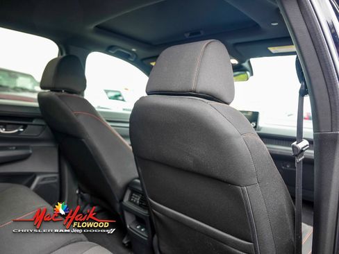 Used 2025 Honda CR-V Sport image 11