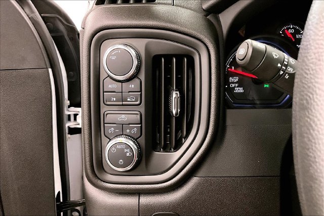 Used 2026 GMC Sierra 1500 Pro w/ Pro Value Package AWD/4WD image 36