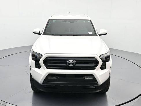 Used 2024 Toyota Tacoma SR5 image 30