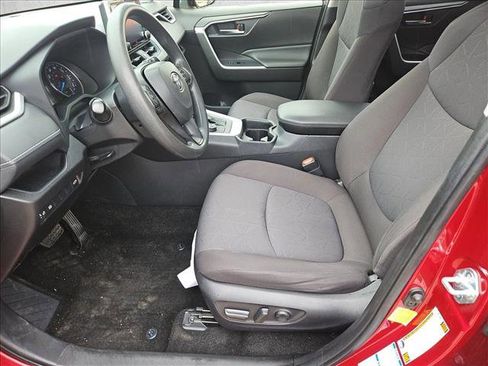 Used 2020 Toyota RAV4 XLE w/ Convenience Package AWD/4WD image 7
