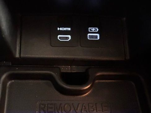 Used 2025 Honda Odyssey Elite image 41