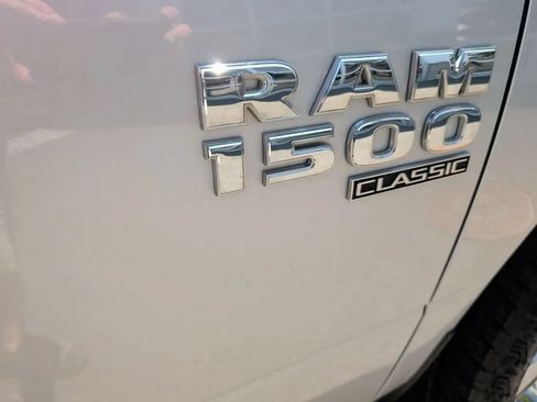 Used 2019 RAM 1500 Express w/ Express Value Package AWD/4WD image 7