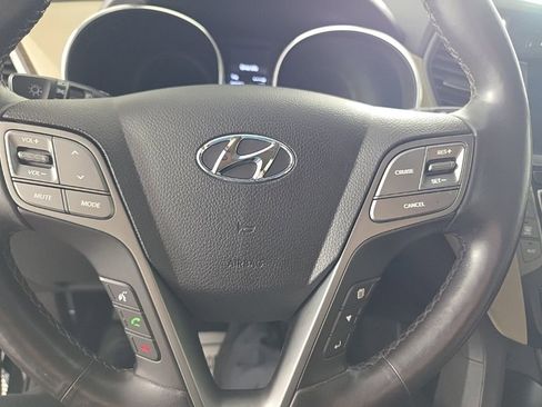 Used 2017 Hyundai Santa Fe Limited image 28