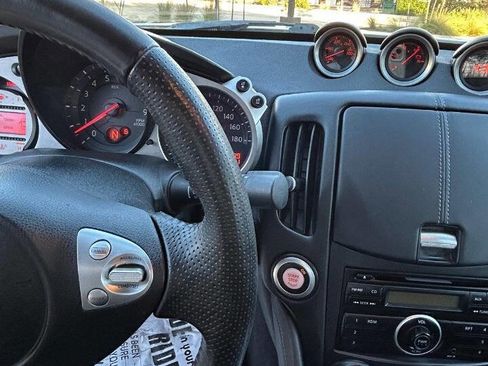 Used 2010 Nissan 370Z Touring w/ Sport Pkg image 20