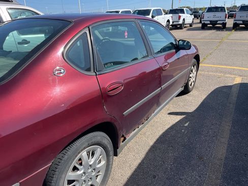 Used 2002 Chevrolet Impala w/ Preferred Equipment Group image 15
