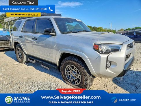 Used 2020 Toyota 4Runner Venture w/ Moonroof Package image 5