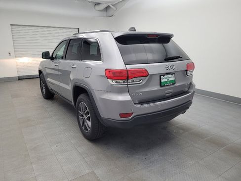 Used 2017 Jeep Grand Cherokee Limited image 5