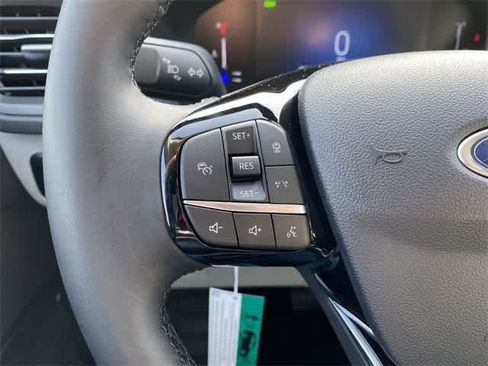Used 2024 Ford Escape SE FWD image 22