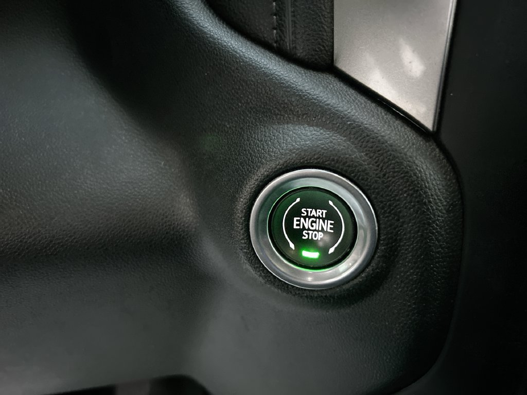 Used 2019 Chevrolet Silverado 1500 LT w/ All-Star Edition AWD/4WD image 19
