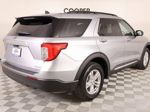Used 2023 Ford Explorer XLT image 21