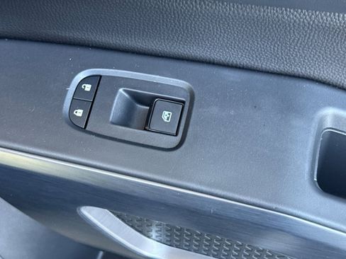 Used 2025 Nissan Pathfinder Rock Creek AWD/4WD image 22