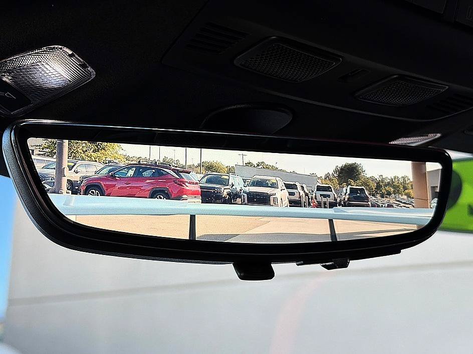 Used 2020 Chevrolet Corvette Stingray Premium Cpe w/ 3LT Preferred Equipment Group RWD image 9