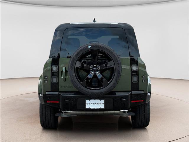 New 2026 Land Rover Defender 110 X-Dynamic SE AWD/4WD image 4