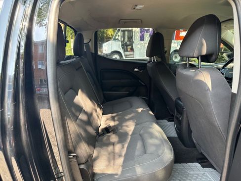 Used 2018 Chevrolet Colorado LT w/ LT Convenience Package AWD/4WD image 28