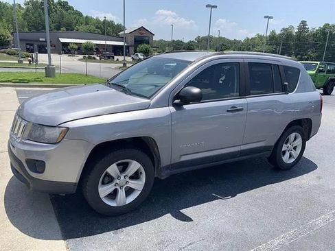 Used 2016 Jeep Compass Sport AWD/4WD image 1