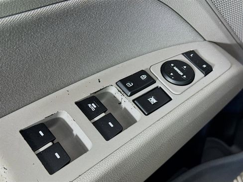 Used 2019 Hyundai Elantra Value Edition image 19