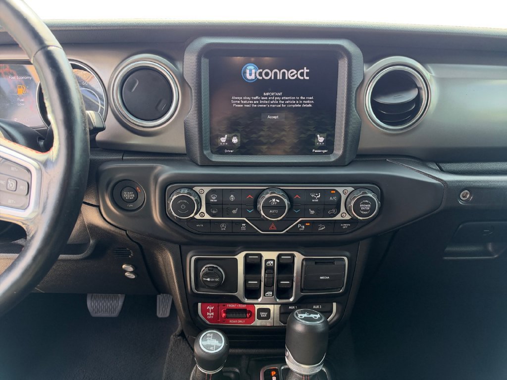 Used 2019 Jeep Wrangler Unlimited Rubicon AWD/4WD image 12