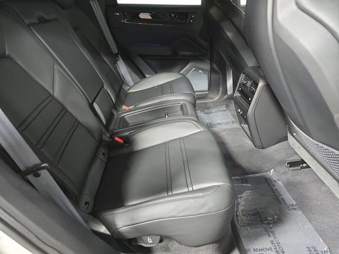 Certified 2026 Porsche Cayenne Turbo GT AWD/4WD image 26
