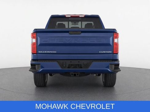 Used 2021 Chevrolet Silverado 1500 Custom AWD/4WD image 8